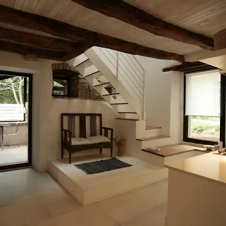 L'abbraccio Della Quercia - * Momjan